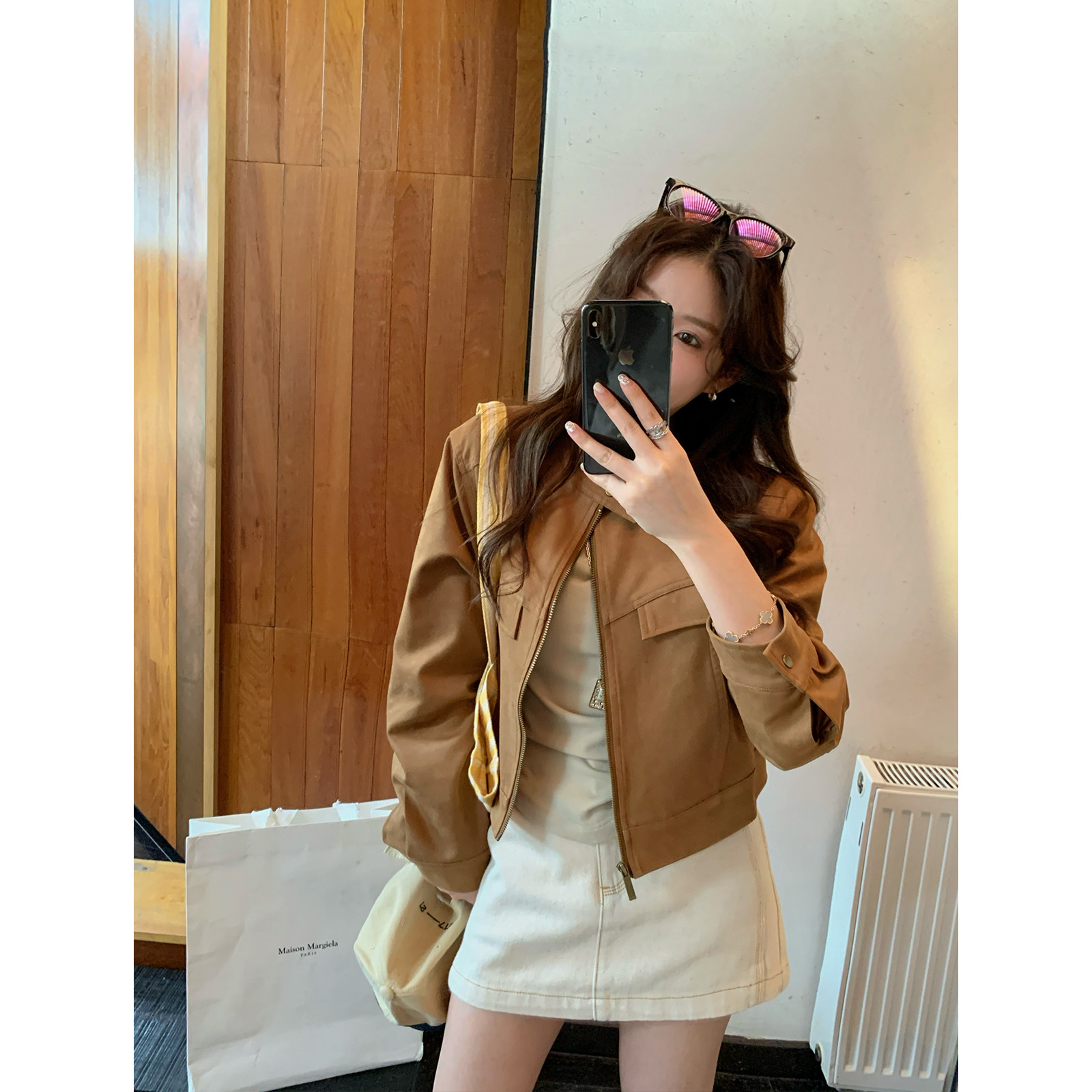 美拉德咖色麂皮绒外套女春秋季韩版显瘦宽松休闲短款时尚夹克上衣