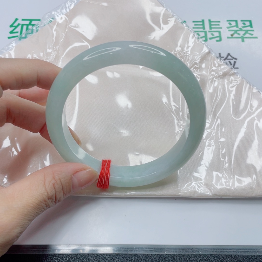 未镶嵌手镯翡翠?****?