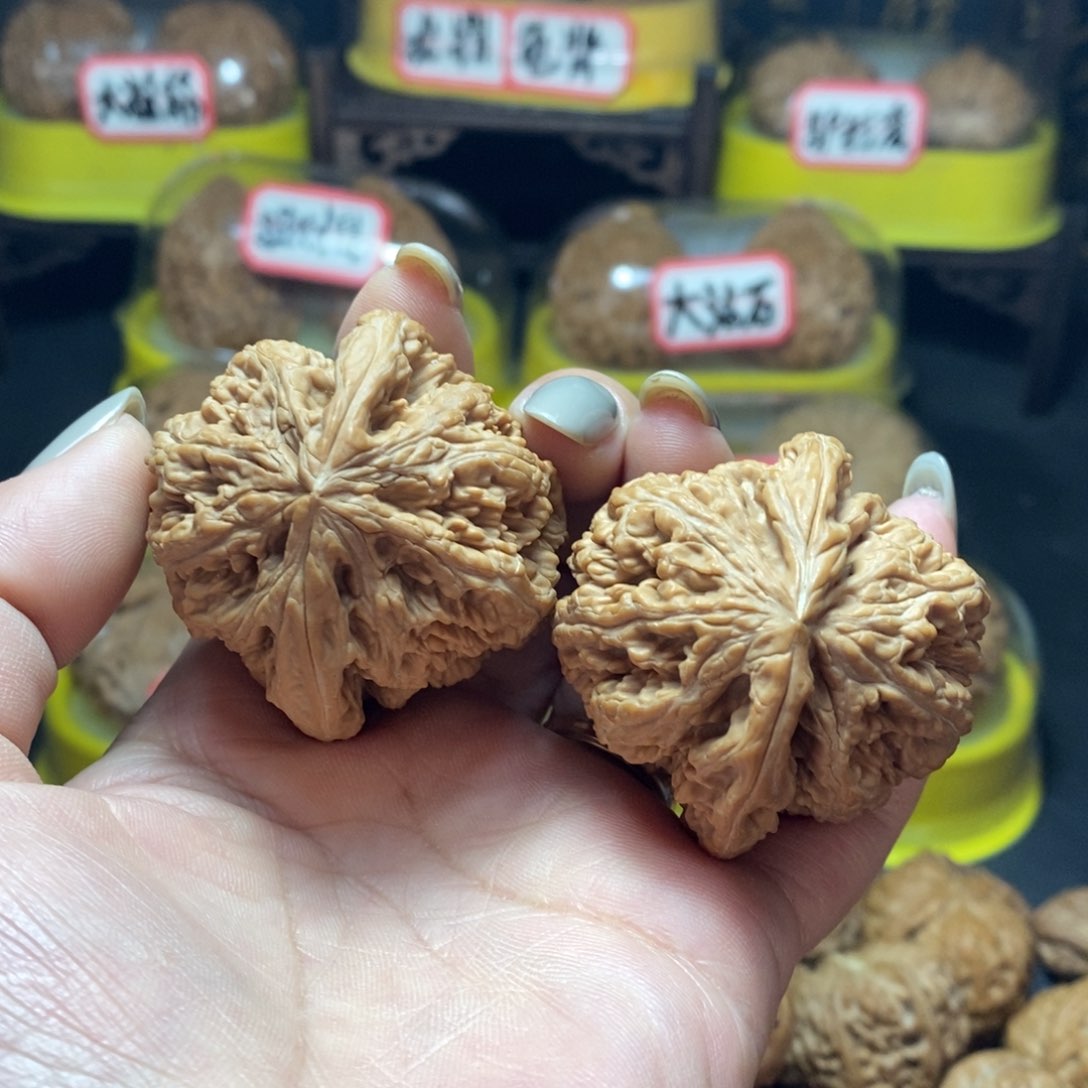 文玩核桃把件10号大粗筋44尺