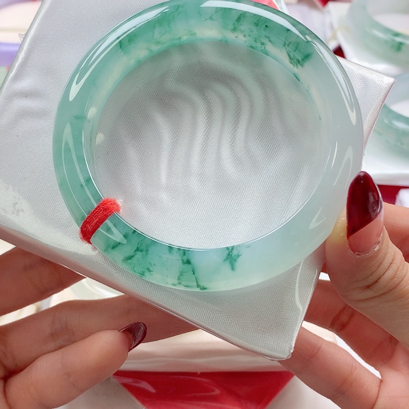 【闪购商品】翡翠手镯未镶嵌56.3 古色古香意境蓝花 灵