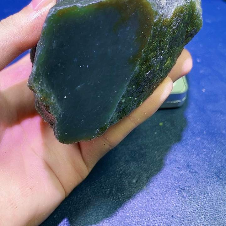 未镶嵌和田玉（糖玉）珠宝半成品