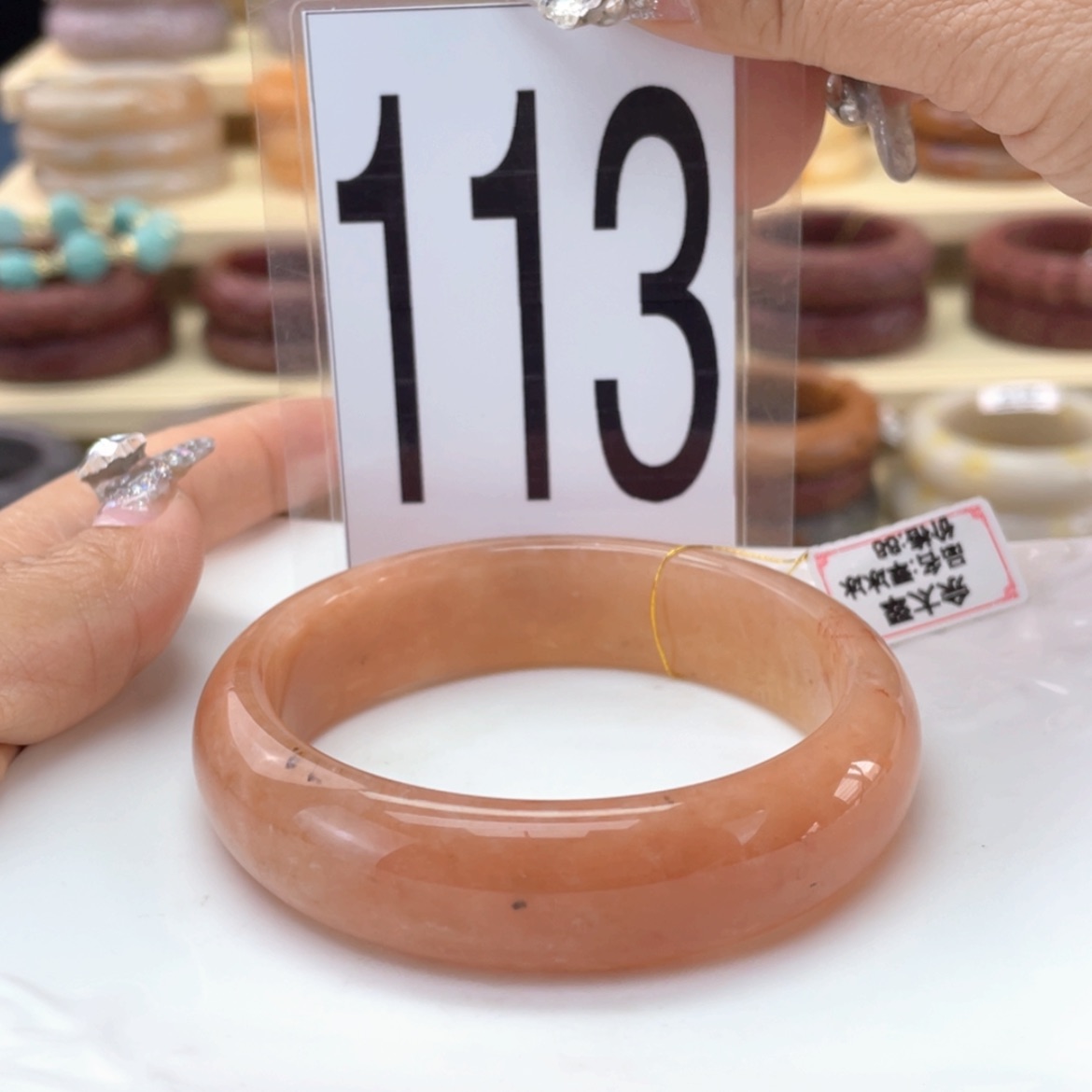 【闪购商品】石英质玉手镯未镶嵌