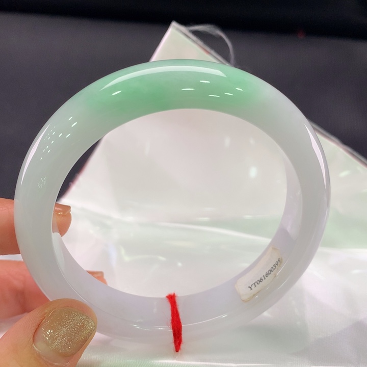 翡翠手镯未镶嵌正圈59