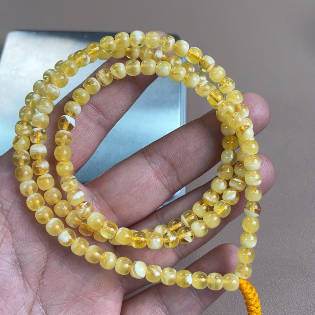 蜜蜡裸石未镶嵌540000000000