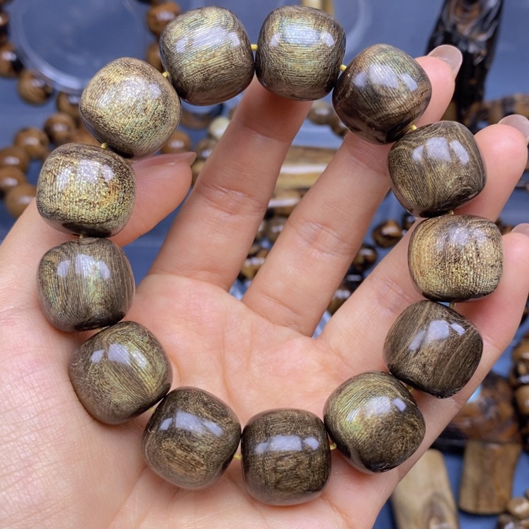 香榧木九*哥金珊瑚镇店