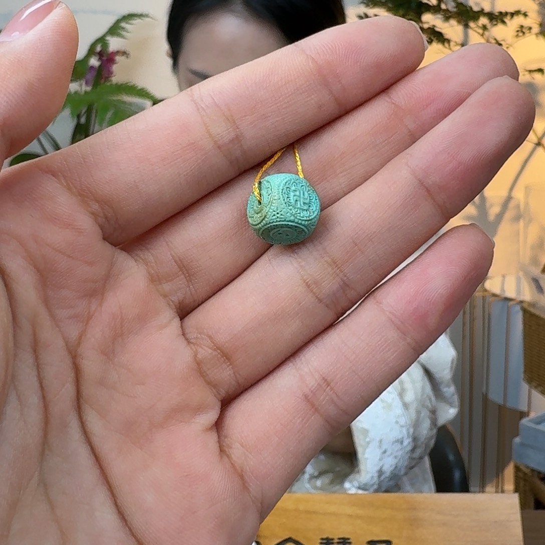 绿松石18K金镶嵌珠宝奇石