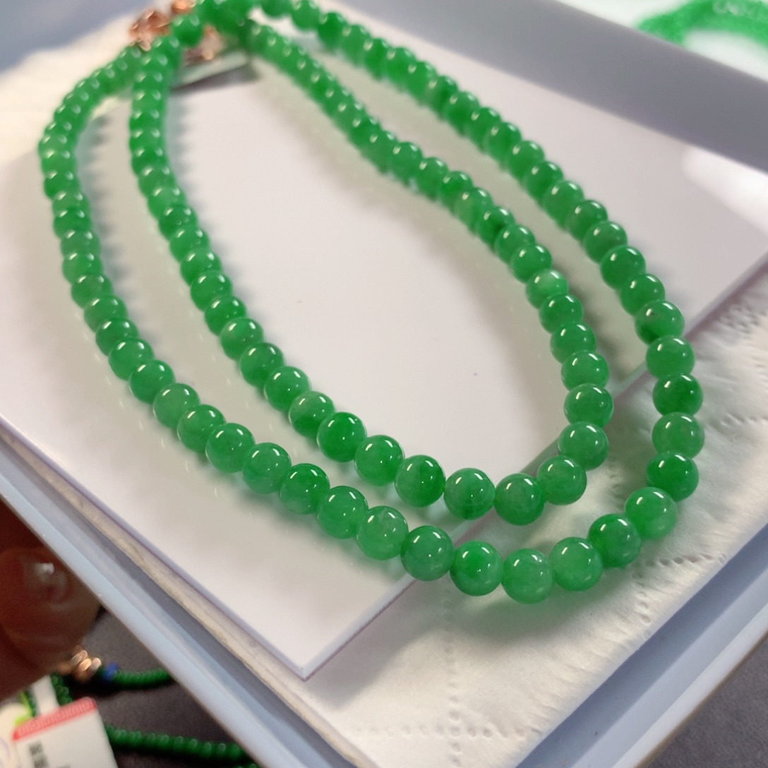 翡翠未镶嵌颈饰项链