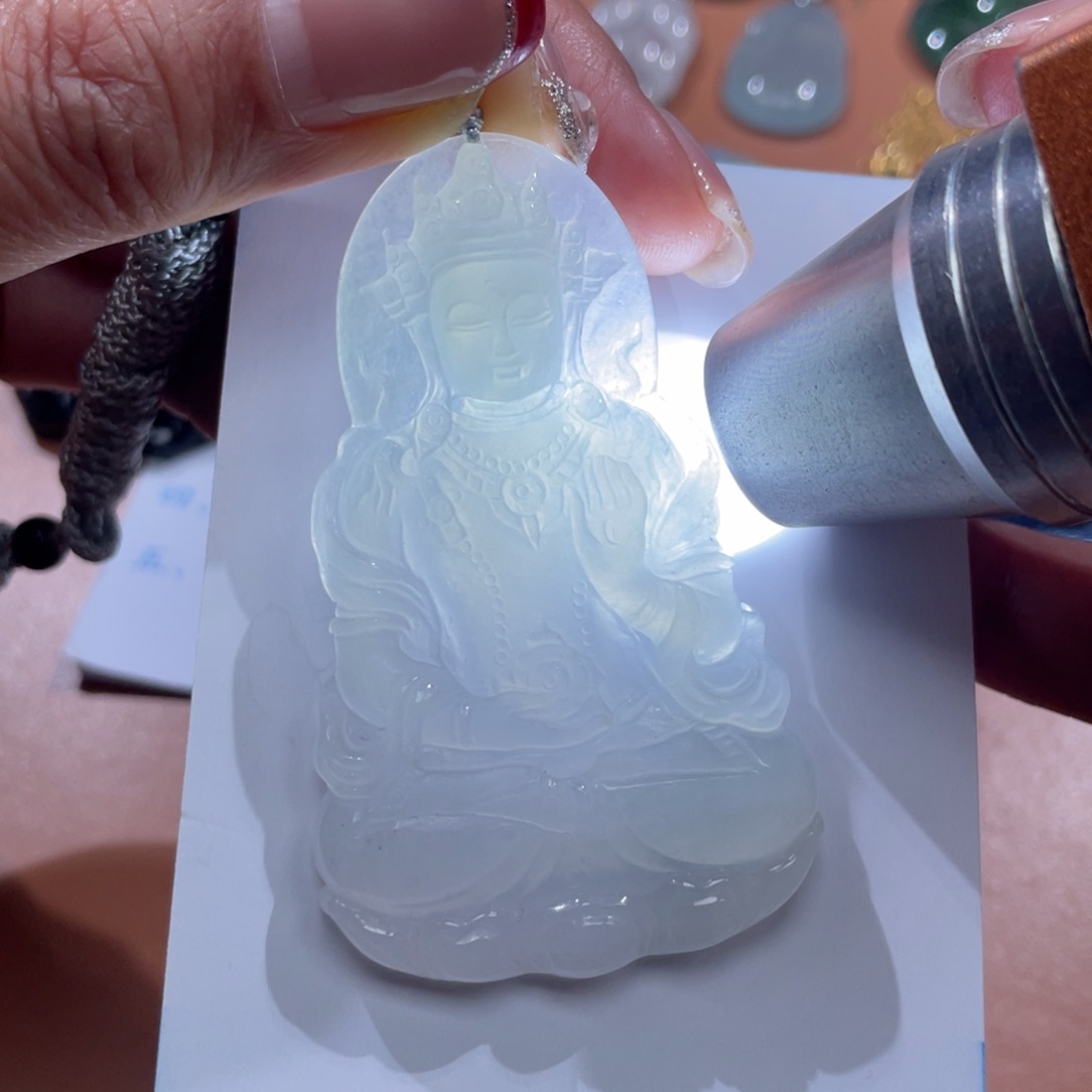 翡翠颈饰未镶嵌南****l翡翠