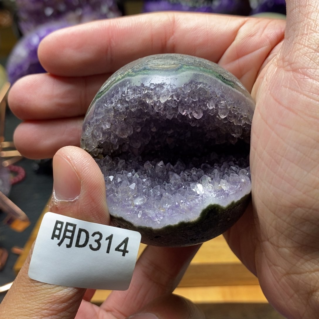 水晶大型摆件（非配饰）未镶嵌