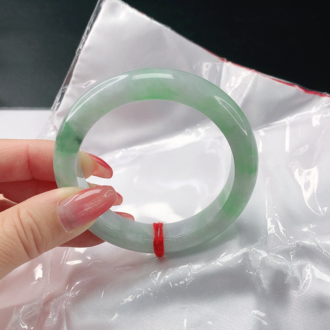 翡翠手镯未镶嵌翡翠014