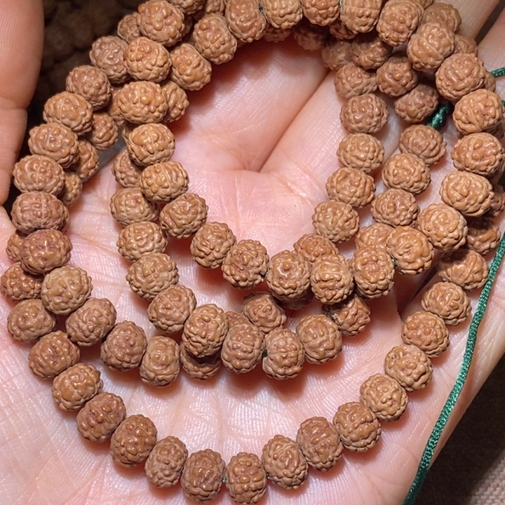 武***派金刚菩提吊坠108jujllvtu