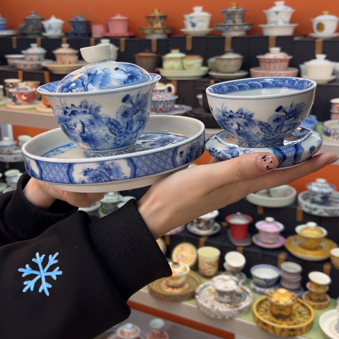 陶瓷健健康康平平安安