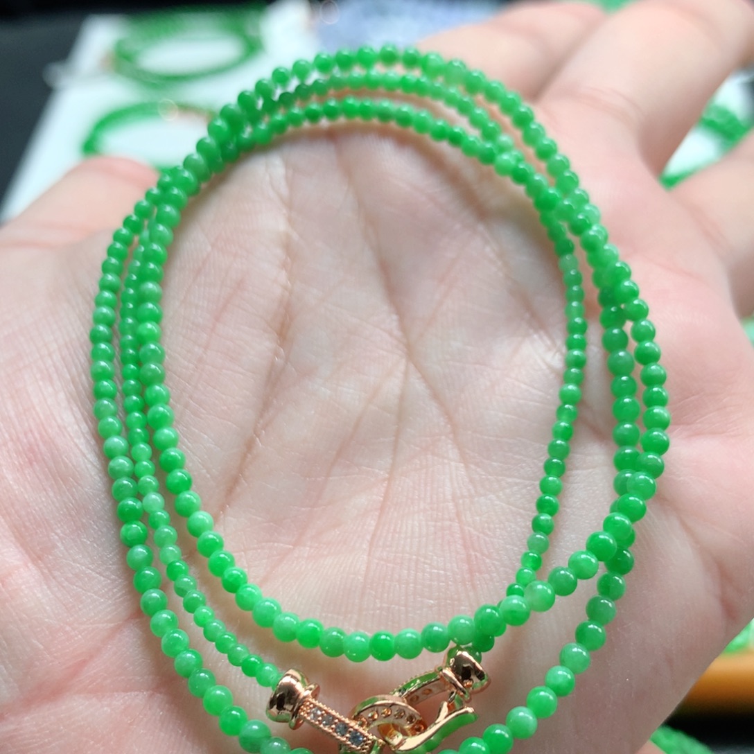 翡翠未镶嵌手链翡翠