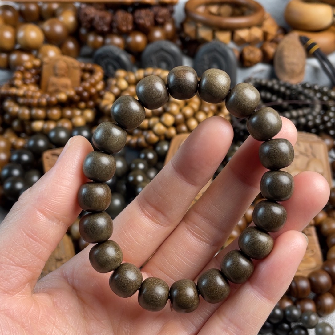 木老山檀香10/11阴沉手串