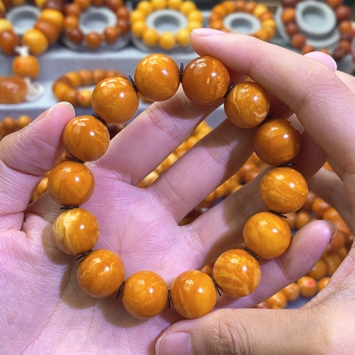 未镶嵌琥珀裸石琥珀蜜蜡手串