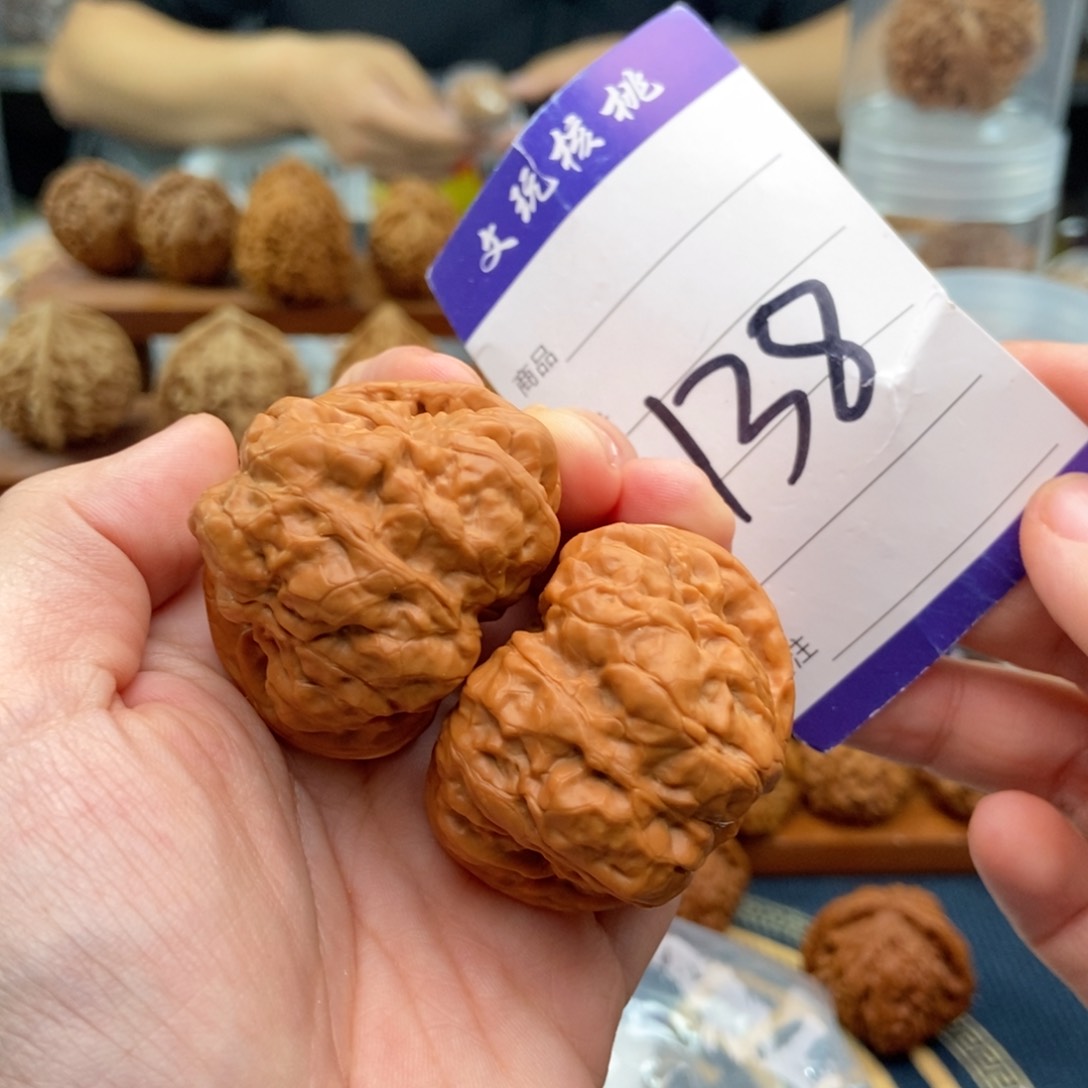 文玩核桃把件43蛤蟆头