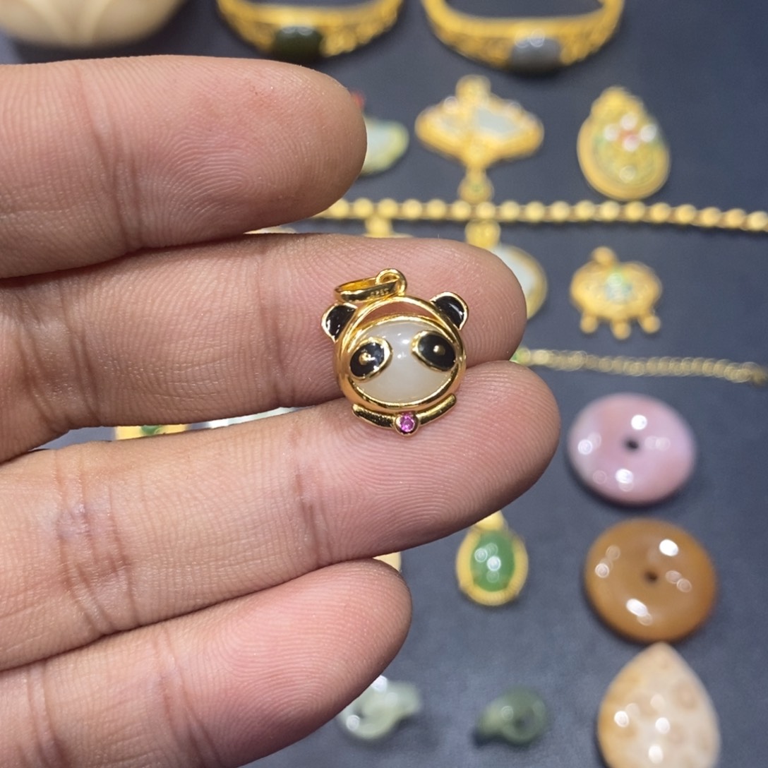 和田玉颈饰银S925镀金镶嵌