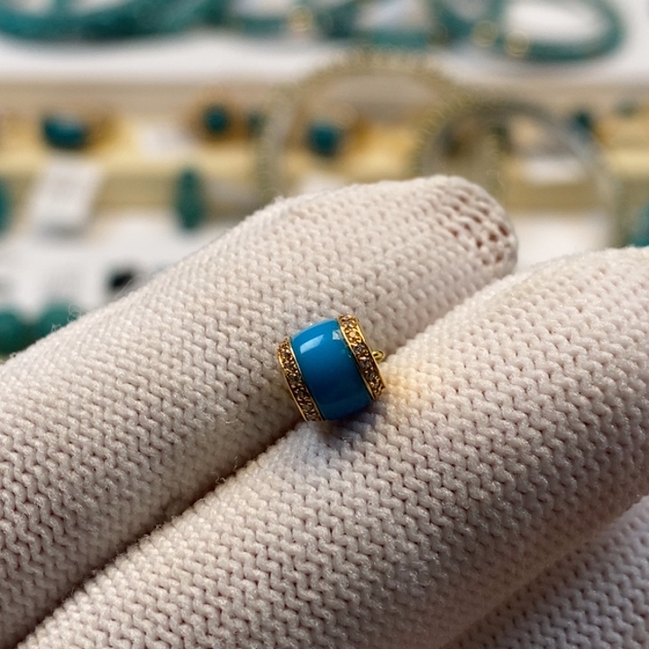 绿松石珠宝奇石18K金镶嵌AA515