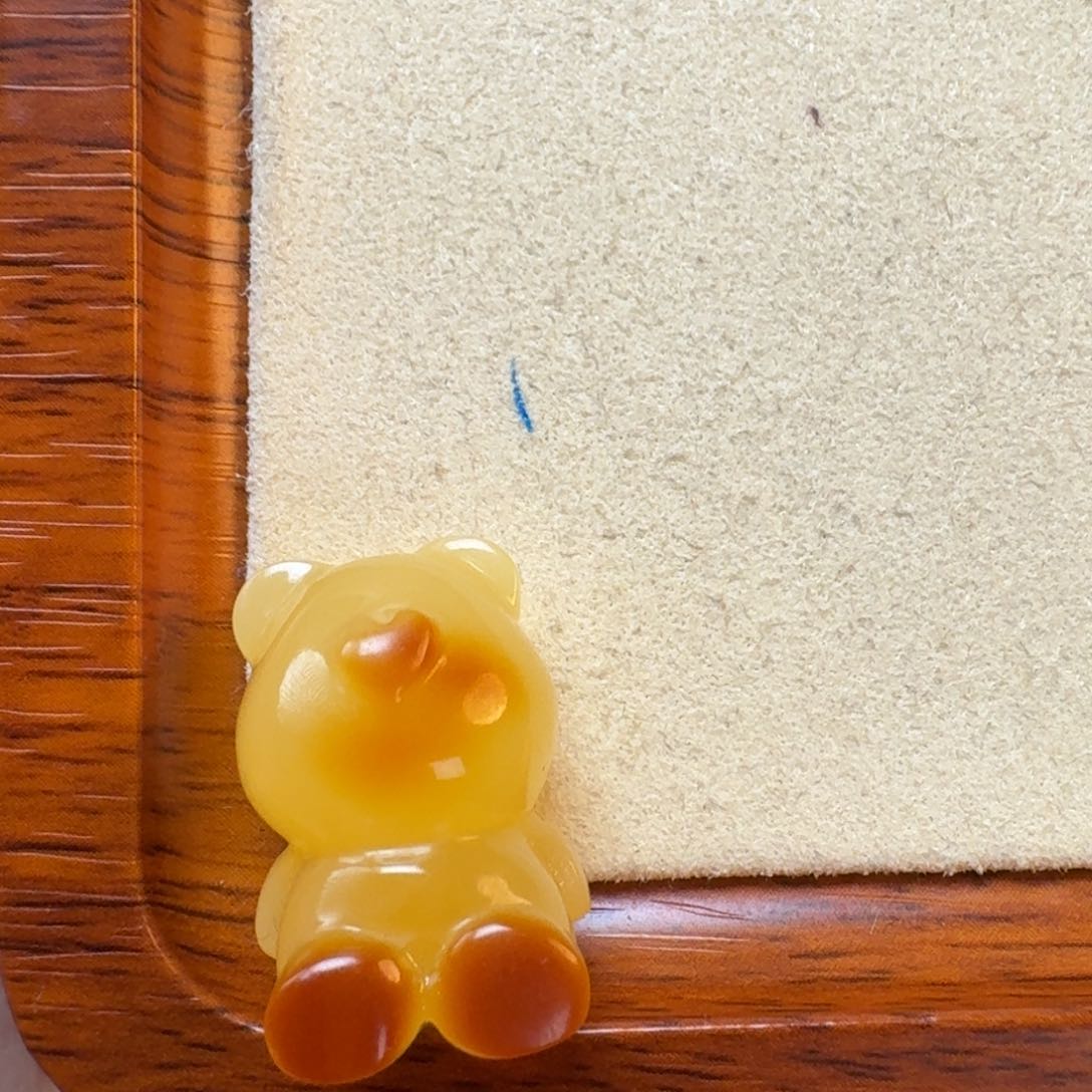 琥珀裸石未镶嵌琥珀