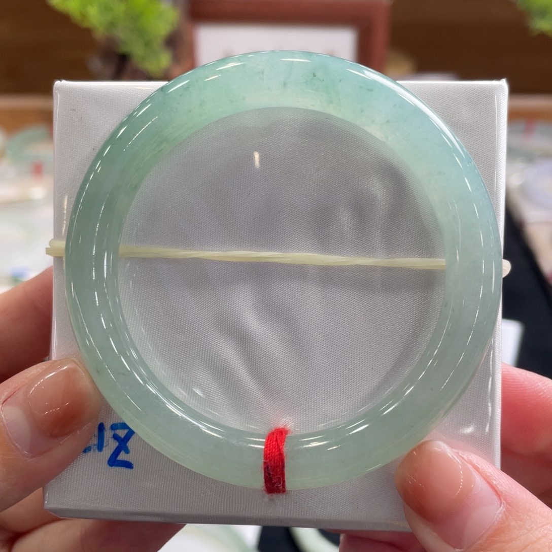 翡翠手镯未镶嵌53.5 圆条