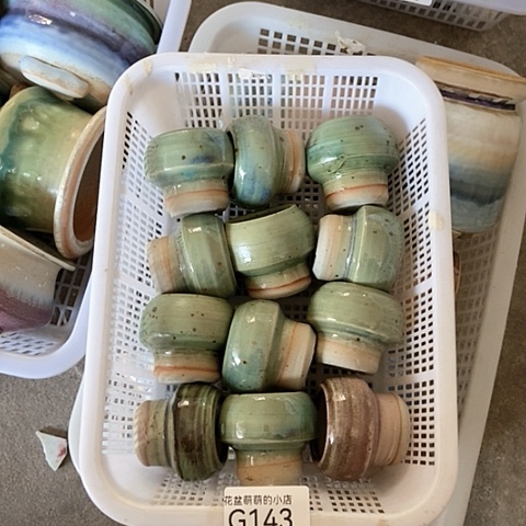 紫砂花盆143微瑕品口径3到4左右
