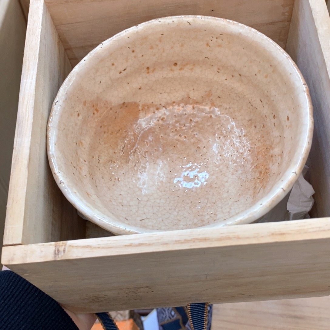 瓷片哈哈哈哈哈根本