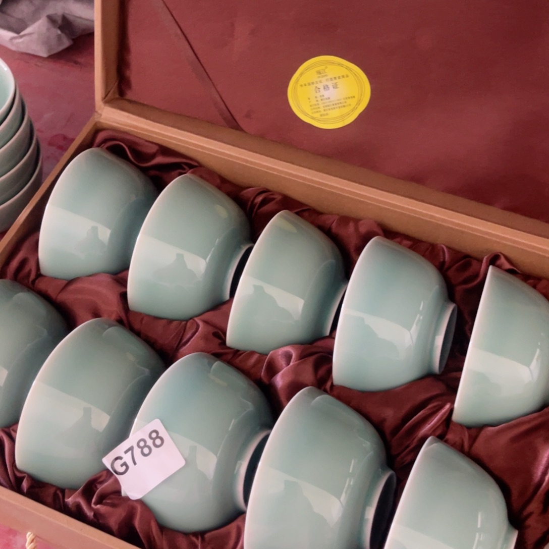 瓷片哈哈哈哈哈哈哈哈哈