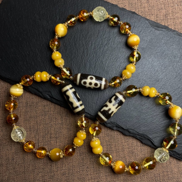 台工防伪标宝盖三眼 五闪 贵人 六眼系列手串