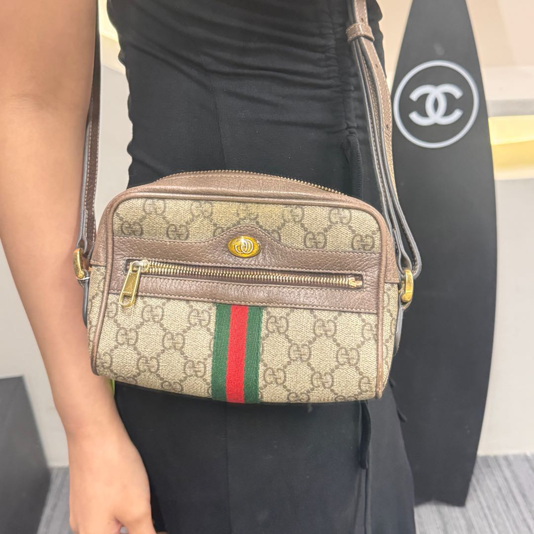 95新 GUCCI/古驰 斜挎老花相机包/9736