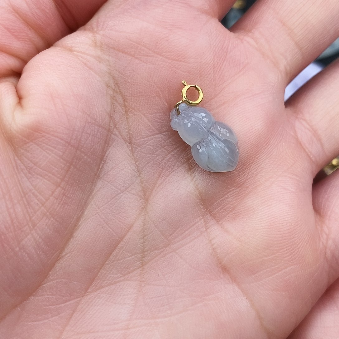 翡翠颈饰18K金镶嵌金鱼