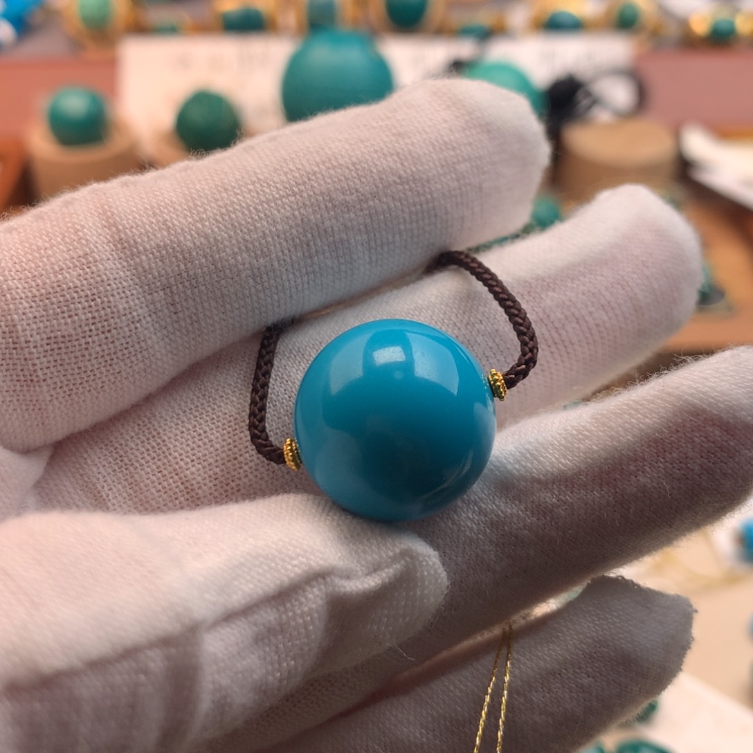 绿松石未镶嵌珠宝奇石17.5m