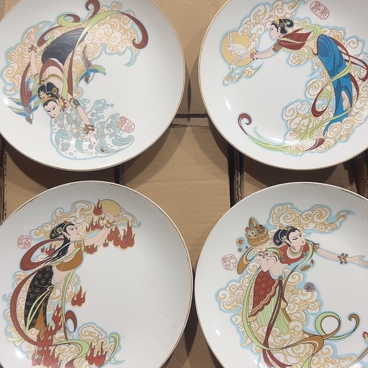 库存微瑕飞天盘子一套直径23厘米