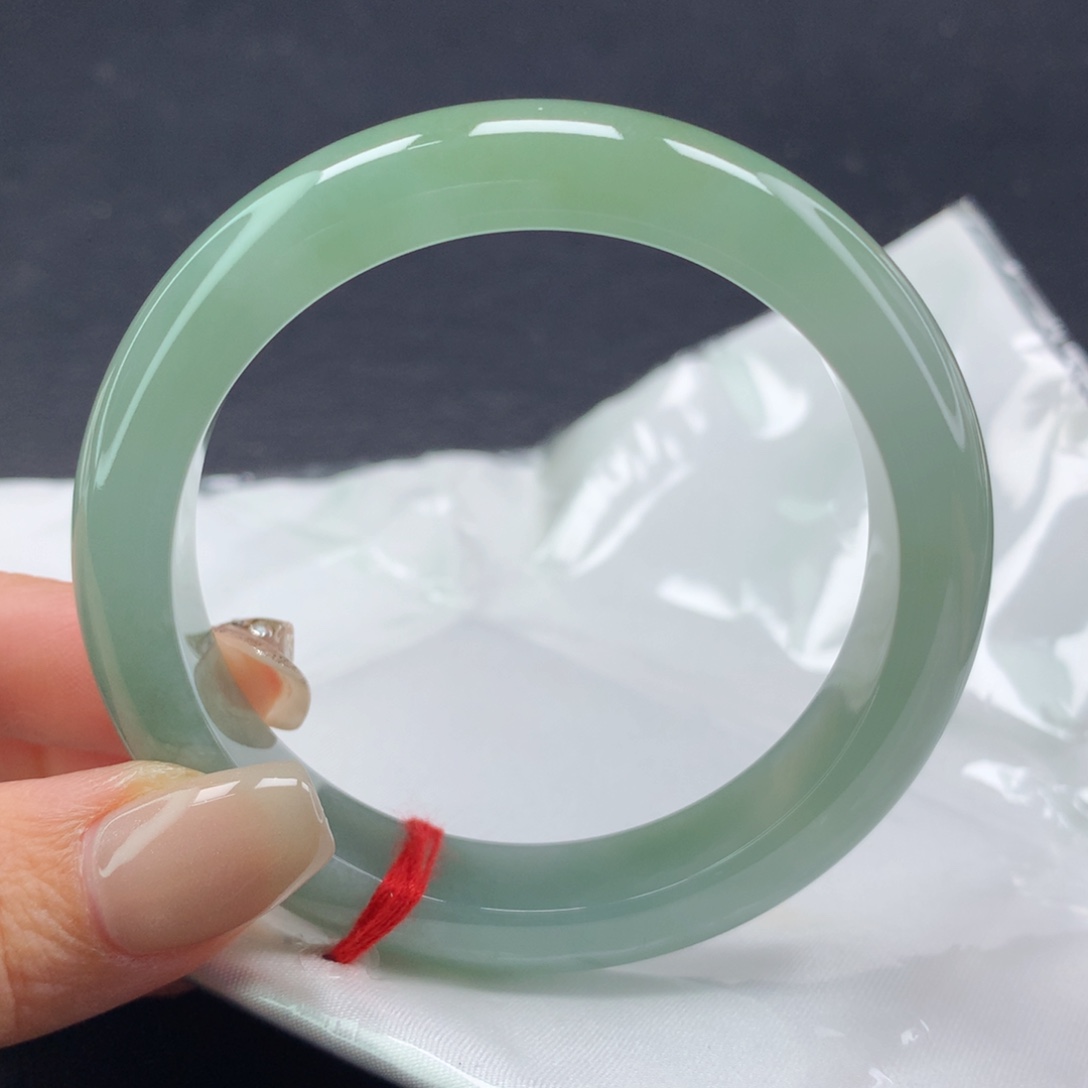 翡翠手镯未镶嵌（30号）