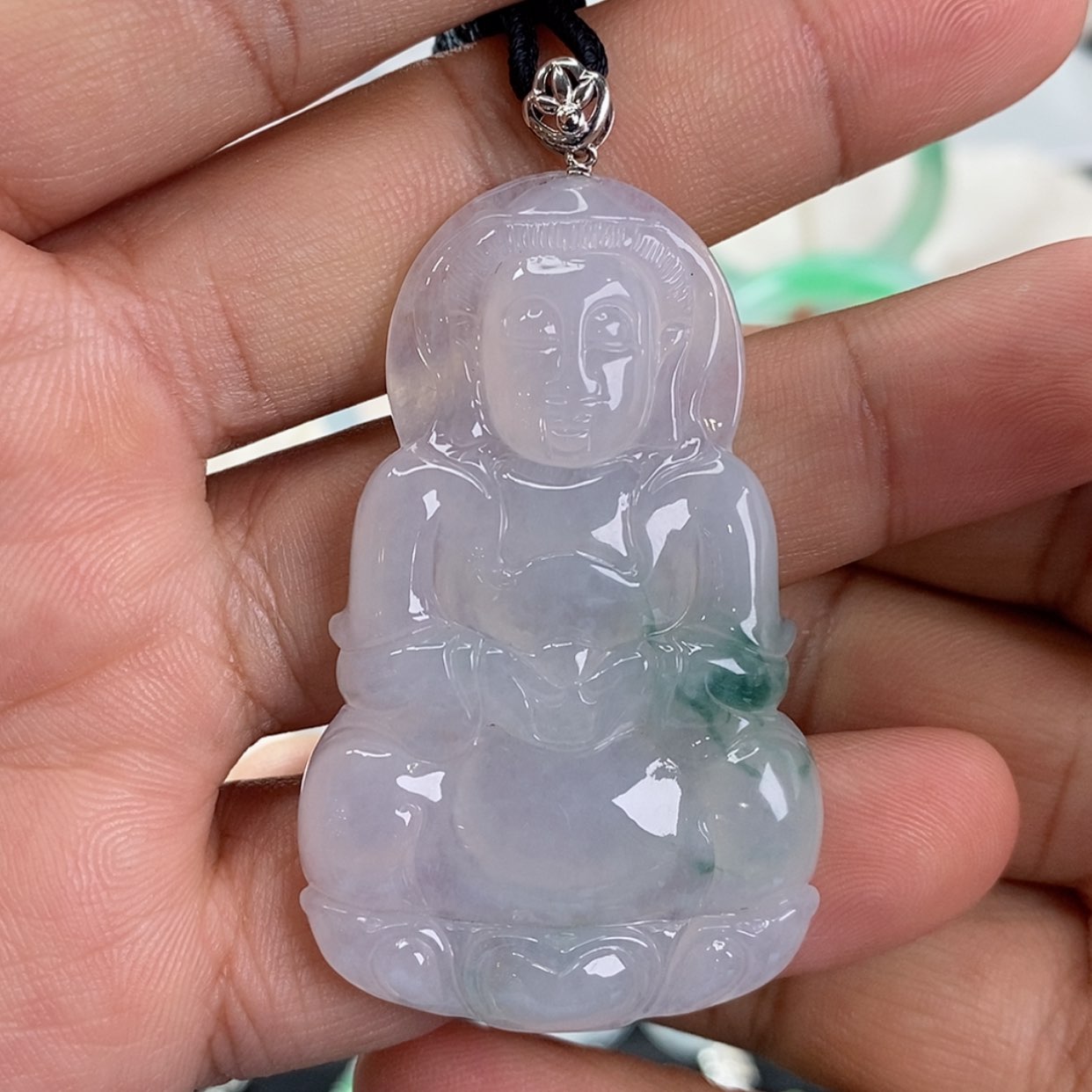 【闪购商品】颈饰18K金镶嵌翡翠拾***己