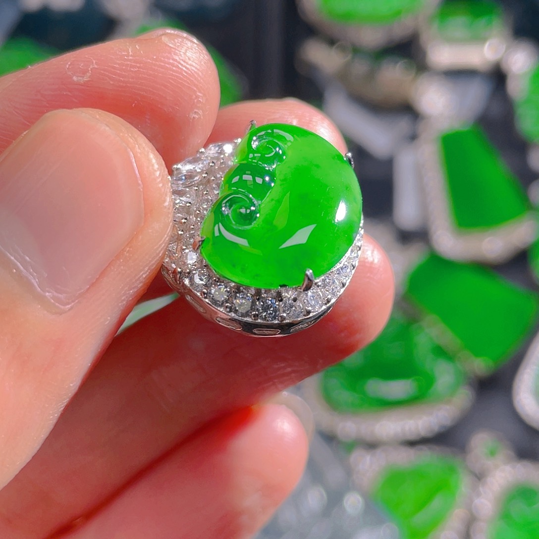 翡翠银S925镶嵌吊坠(不含链)