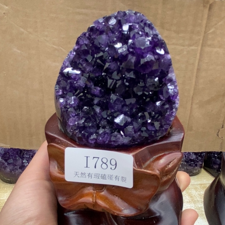 紫晶大型摆件（非配饰）未镶嵌