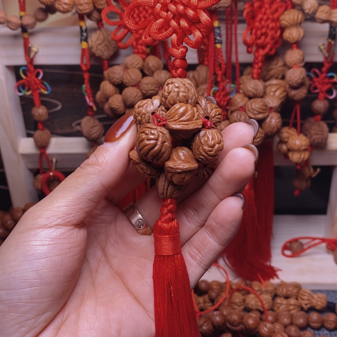 吊坠桃核龙纹桃枭