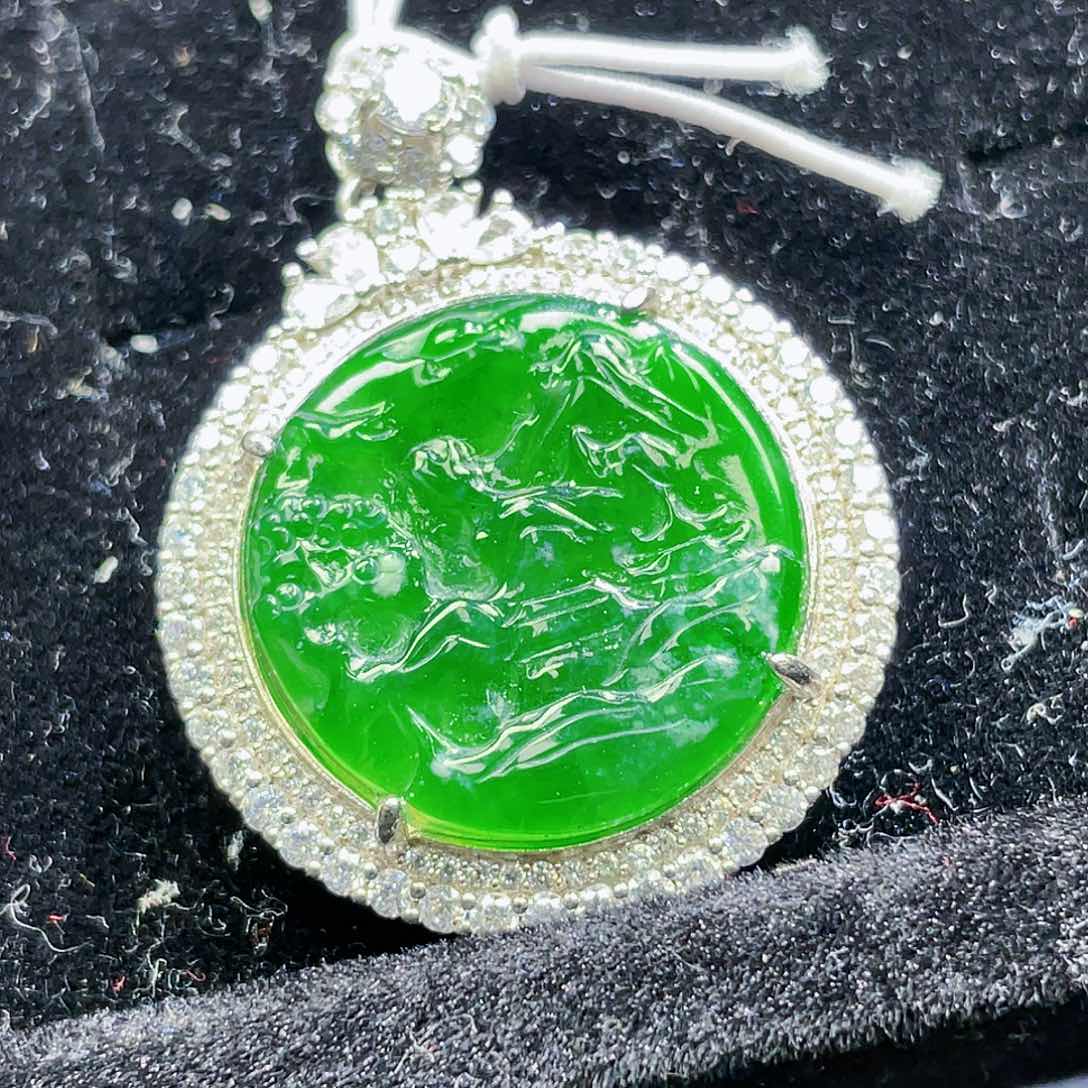 翡翠颈饰未镶嵌15，