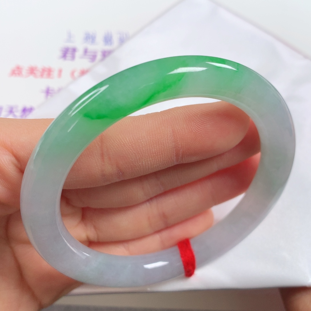 未镶嵌手镯翡翠冰阳绿 圆条②③③⭐⭐⭐⭐⭐强推