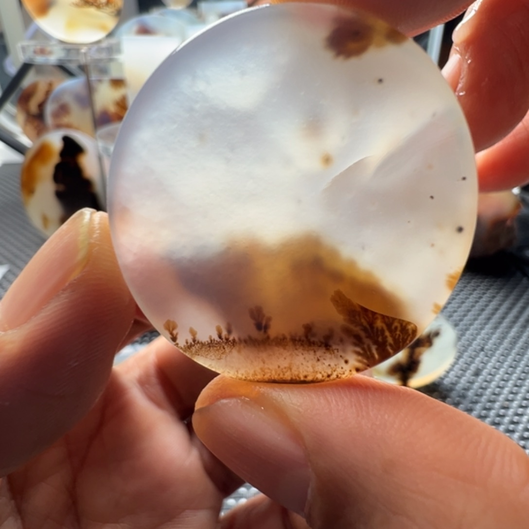 未镶嵌玛瑙/玉髓珠宝奇石