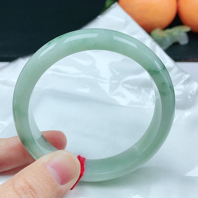 【闪购商品】翡翠手镯未镶嵌天然翡翠手镯