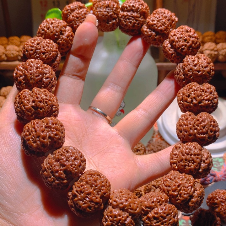 金刚菩提手串大梅花