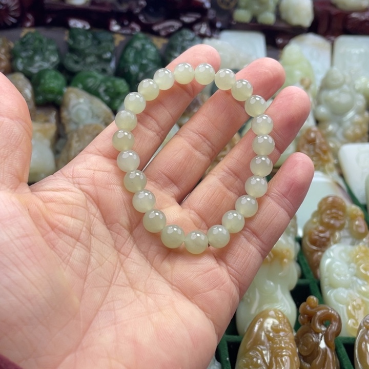 和田玉（糖玉）未镶嵌颈饰