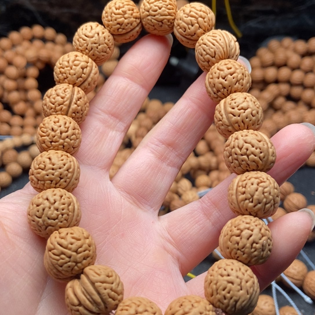 桃核手串金刚纹16尺原皮