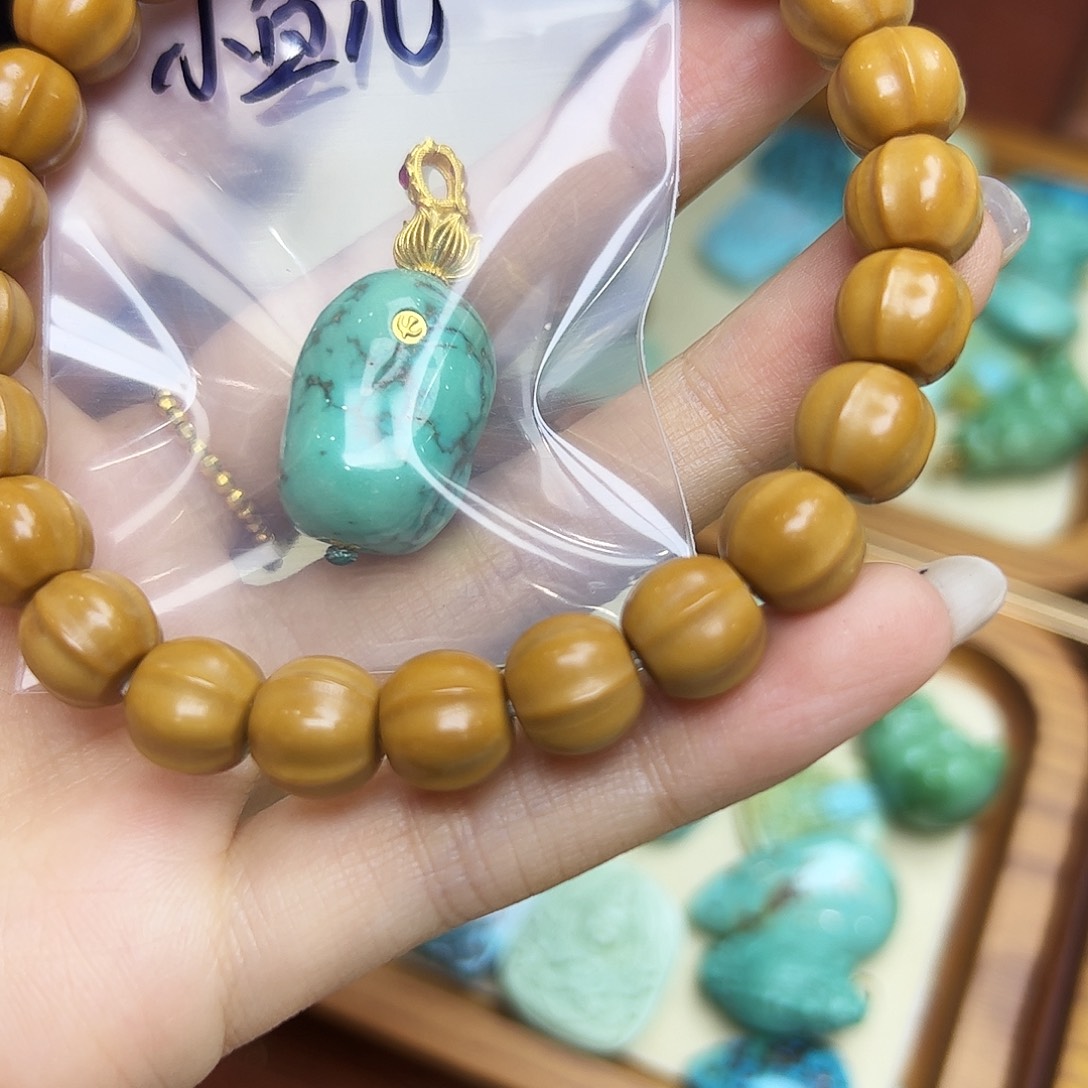 *****猴头核桃吊坠猴头核桃