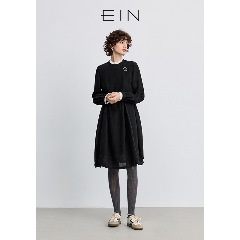 EIN/言千金公主风浪漫撞色木耳边领设计泡泡袖连衣裙2025早春新款