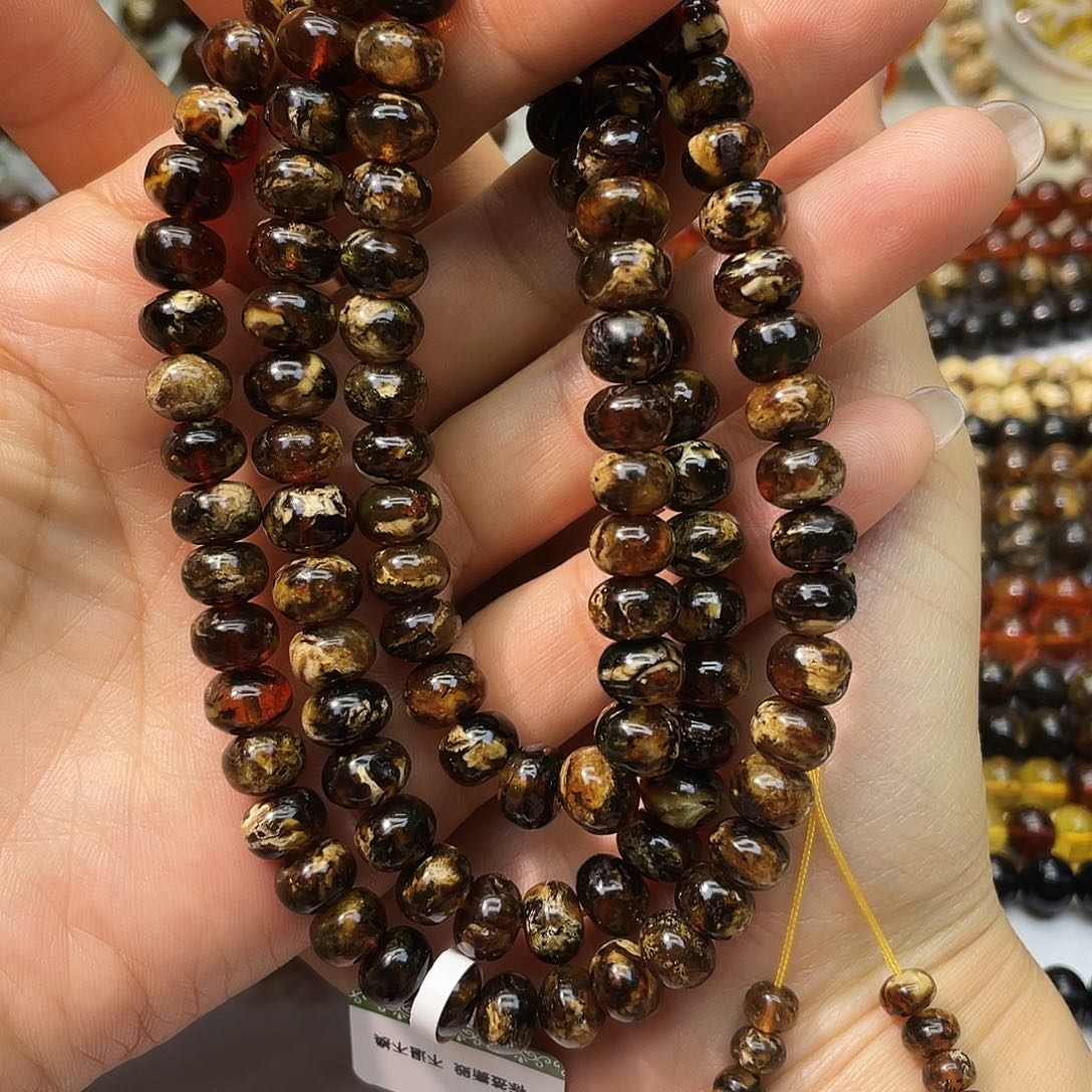 琥珀未镶嵌裸石抚顺琥珀8+108