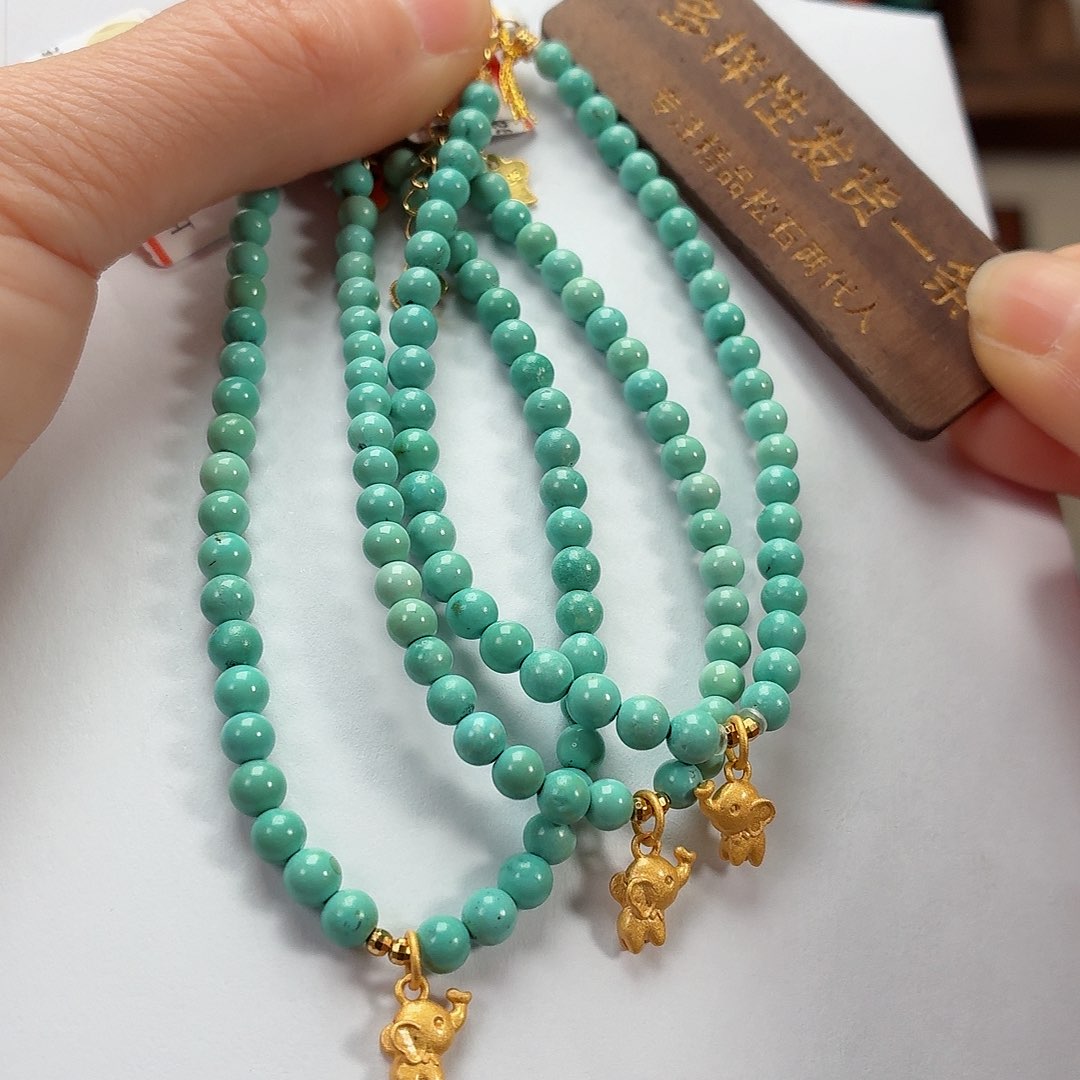 未镶嵌绿松石珠宝奇石