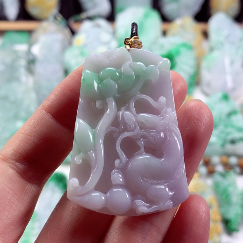 【闪购商品】翡翠吊坠(不含链)未镶嵌