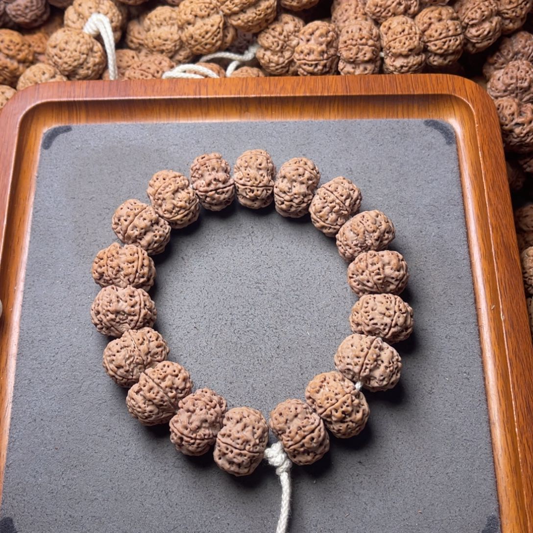 菩提籽类7号金刚菩提梅花夹板20